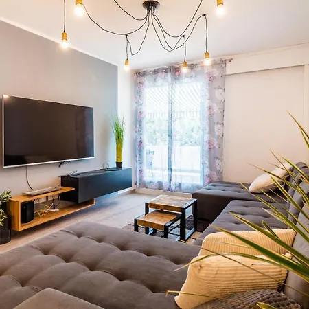 アパート The One