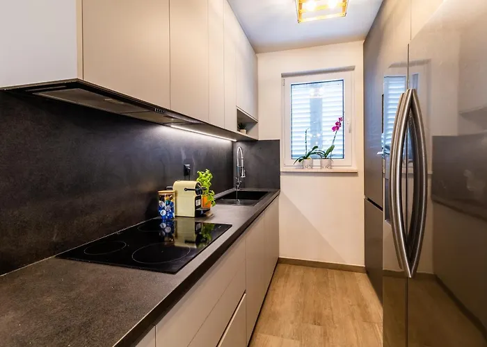 The One * Σπλιτ